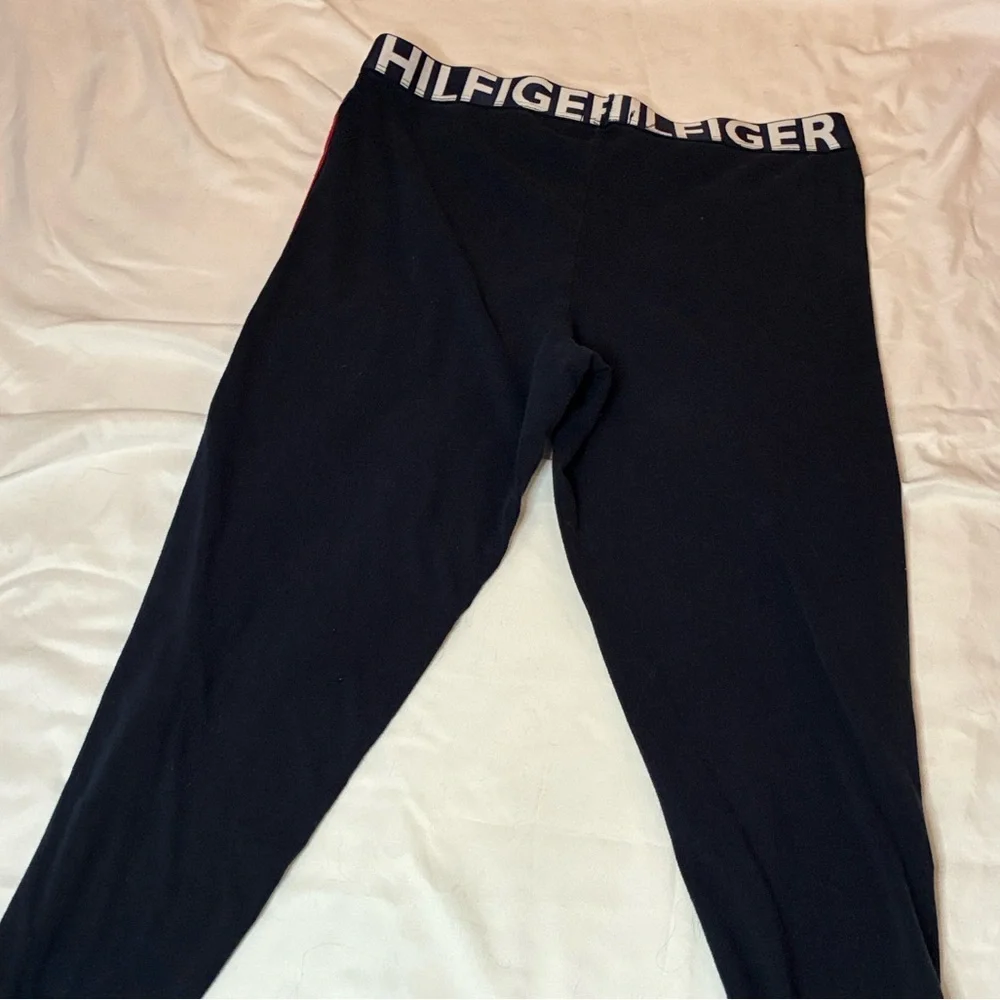 SOLD Tommy Hilfiger Leggings with Red and White Stripe - Picture 6 of 7
